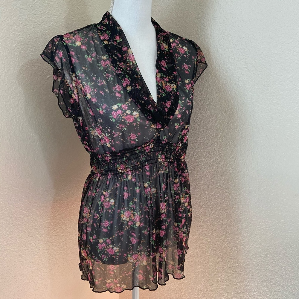 Flowy top - Picture 3 of 7